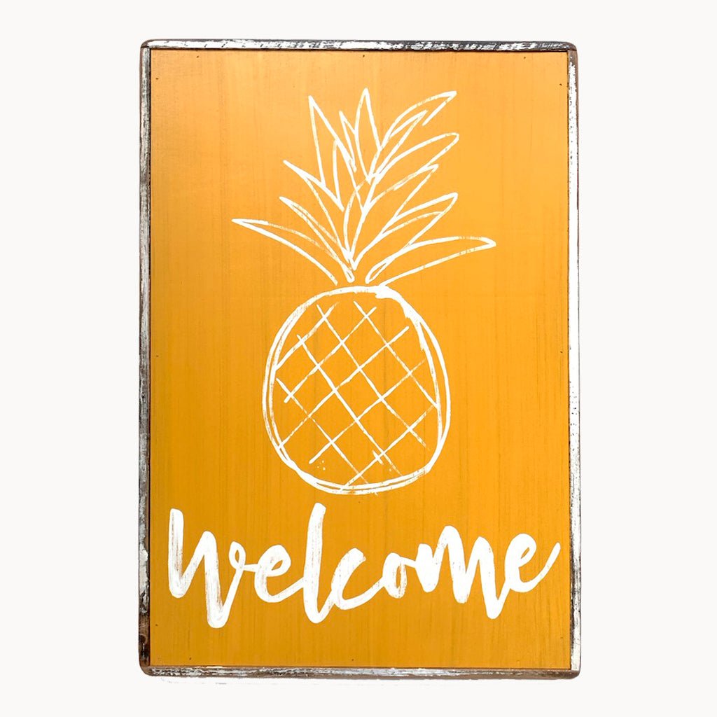 Pineapple Welcome - true RED betty